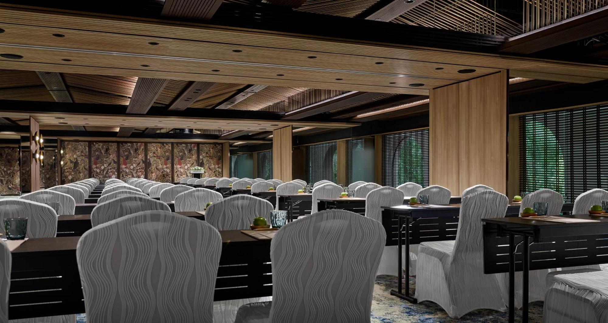 Parkroyal Penang 5*